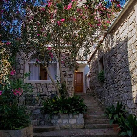 Apartments Villa Cardo Mali Ston Buitenkant foto